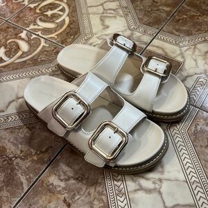 Universal Thread White Sandals with Gold Buckles